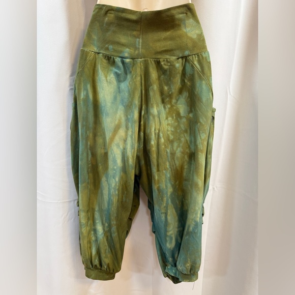 NWOT CROSSFOX limited edition MEDIUM tempest breeches greens and blues - Picture 3 of 14